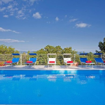Villa Mirta In Crni Labin  Extérieur photo