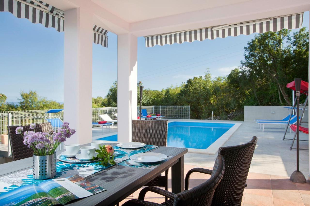 Villa Mirta In Crni Labin  Extérieur photo