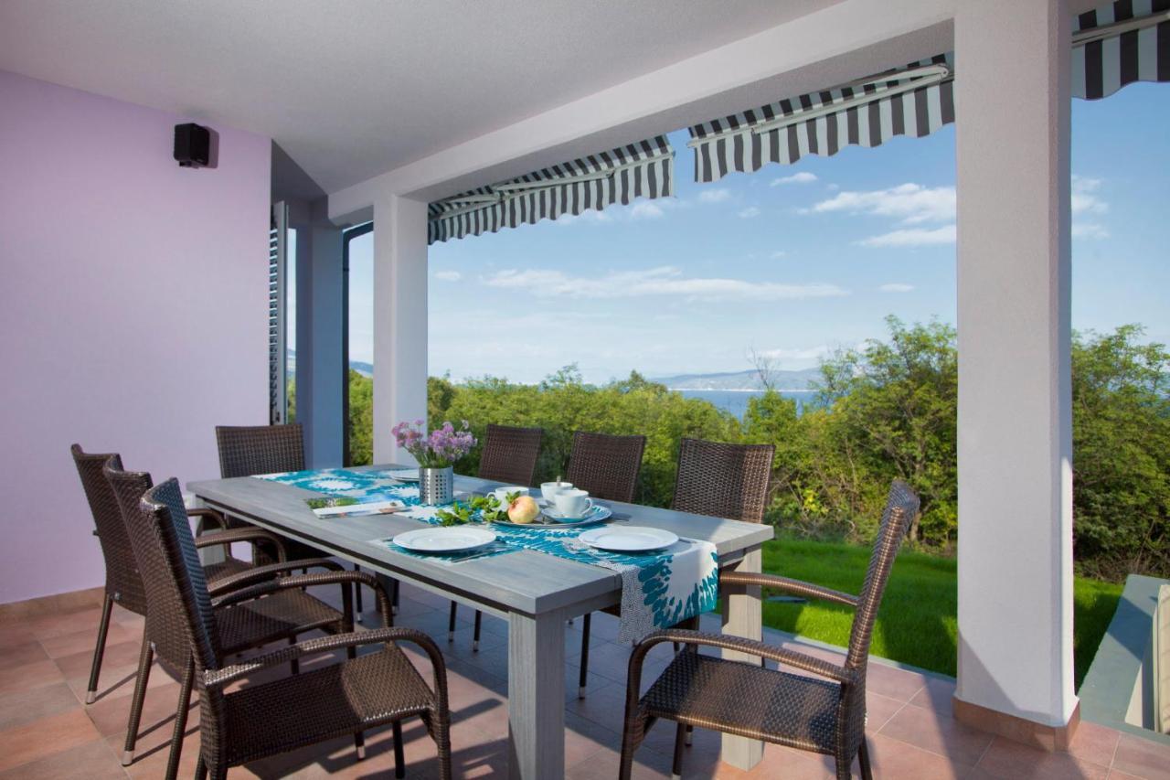 Villa Mirta In Crni Labin  Extérieur photo